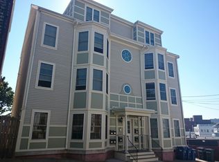 32 Parker St UNIT 5, Cambridge, MA 02138
