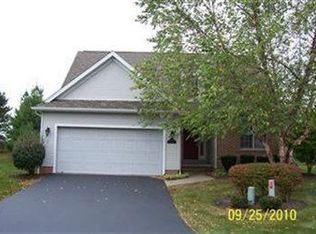 100 Lake Pointe Cir #100, Canfield, OH 44406