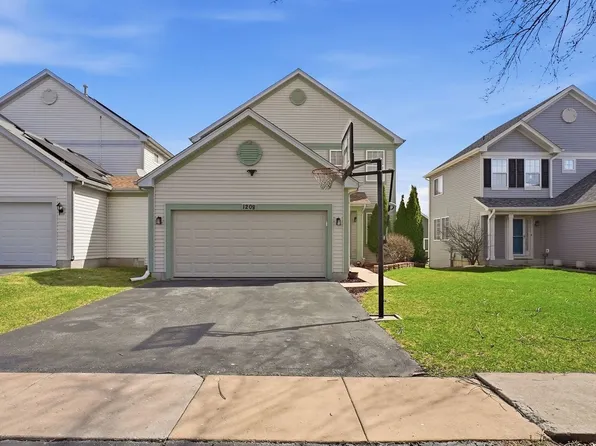 1208 Violet Ln, Joliet, IL 60431