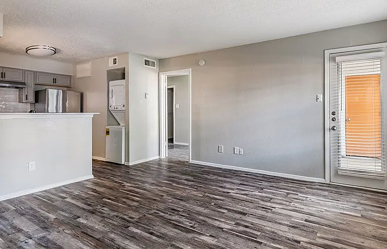 Hawke Apartment Homes — Photo 8