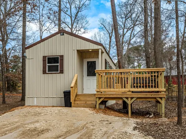 939 County Road 3440, Hawkins, TX
