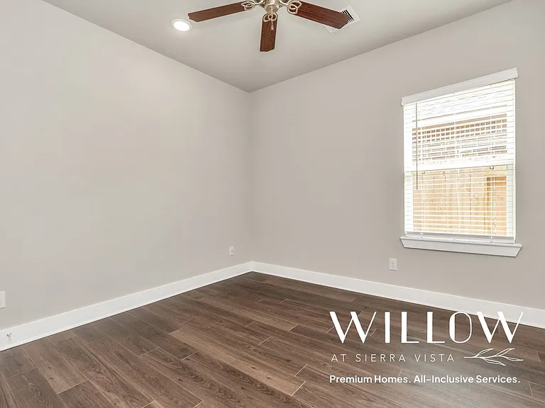 1218 Scarlet Creek Dr — Photo 17