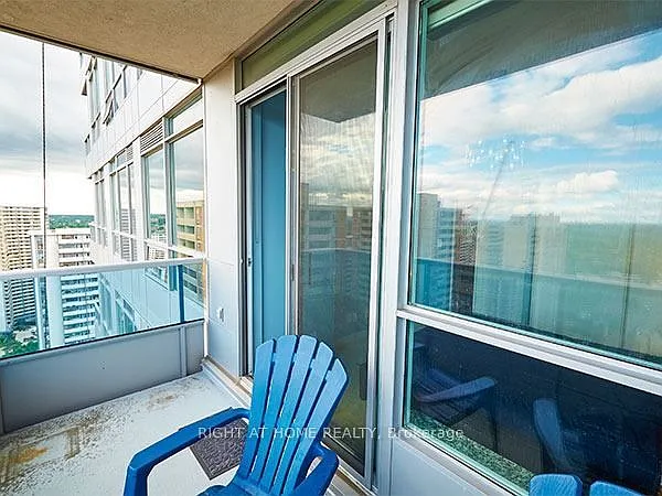 500 Sherbourne St #2701 — Photo 13