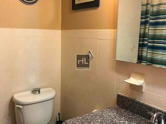 5th image of 305 Atlantic Ave APT 5R