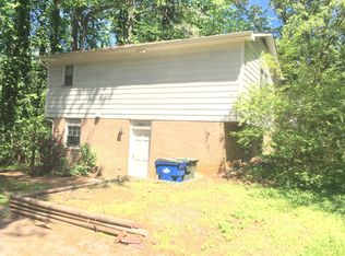 3904 Greenleaf St, Raleigh, NC 27606