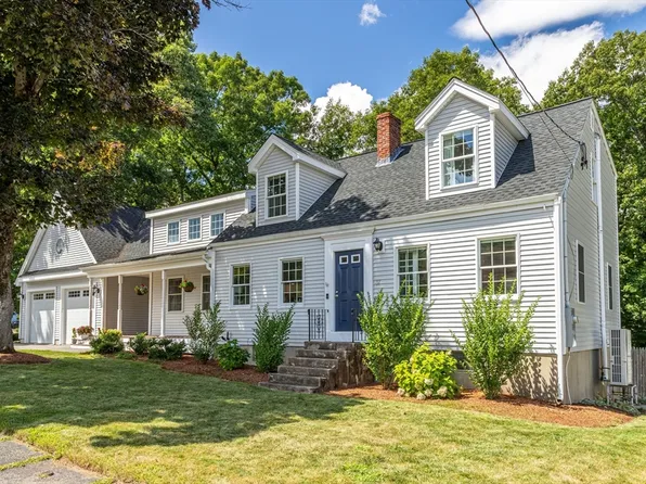 37 Revere Rd, Woburn, MA 01801
