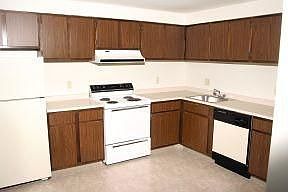 2nd image of 313 Schaffer Ave APT 7