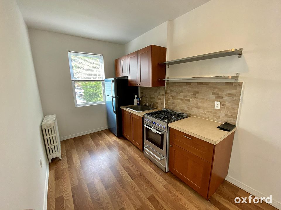 1st image of 61-59 62nd Ave #2R