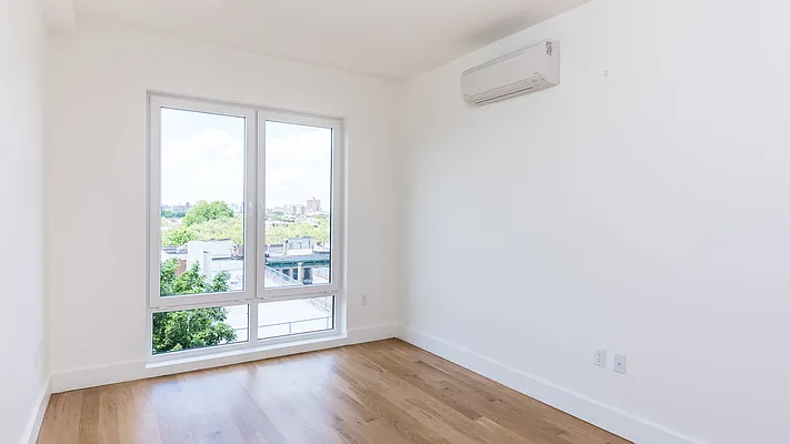 Rented by Nooklyn NYC LLC | media 7