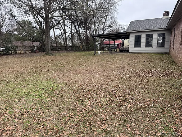 5740 Jane Rd — Photo 45