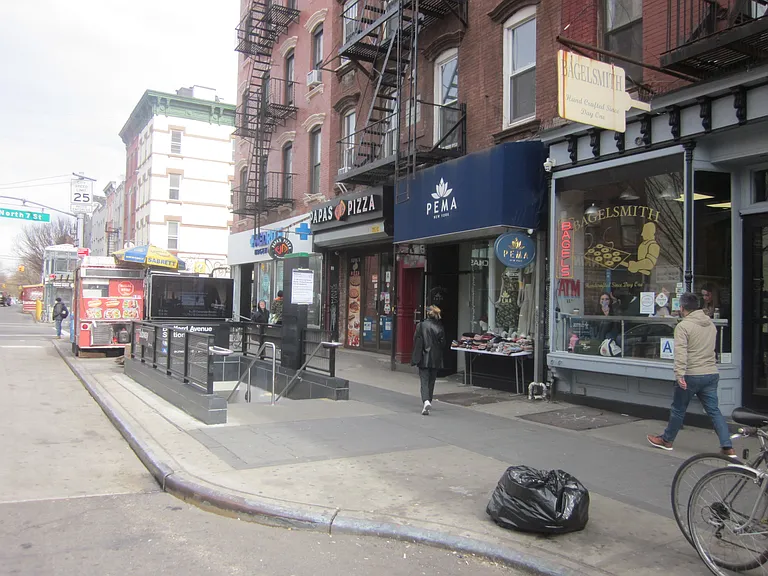 88 S 6th St #G1 — Photo 11