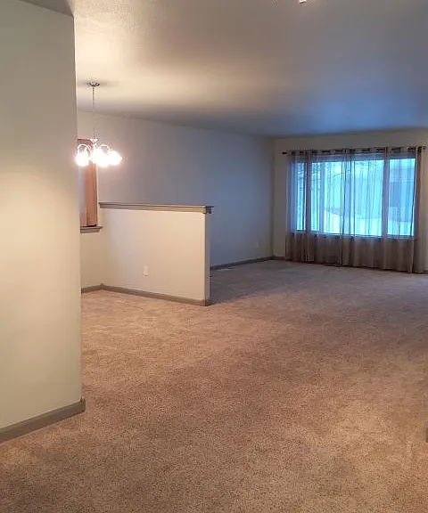 3119 New Hope Dr — Photo 3