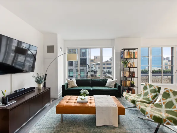 70 Charlton Street image 4 of 30