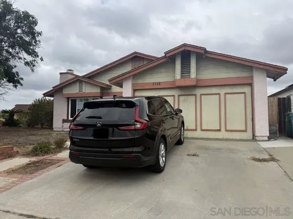 7838 Hendricks Dr, San Diego, CA 92126
