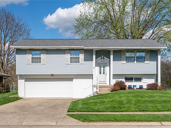 2nd image of 1382 Rawlings Dr