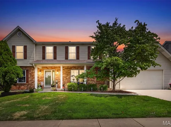 47 Park Pl, Saint Peters, MO 63376