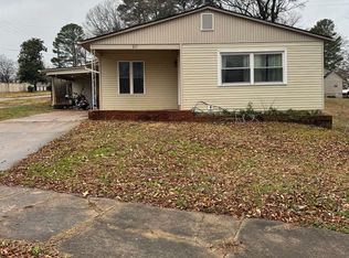 901 Broadway St, Sheffield, AL 35660