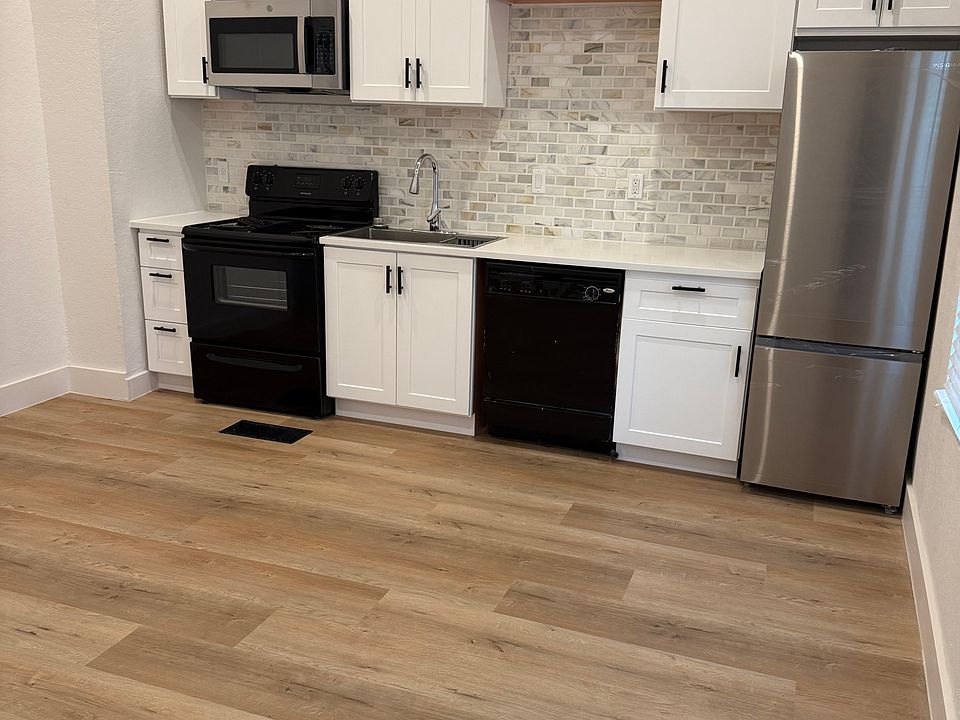 1st image of 1118 Wyoming St #B