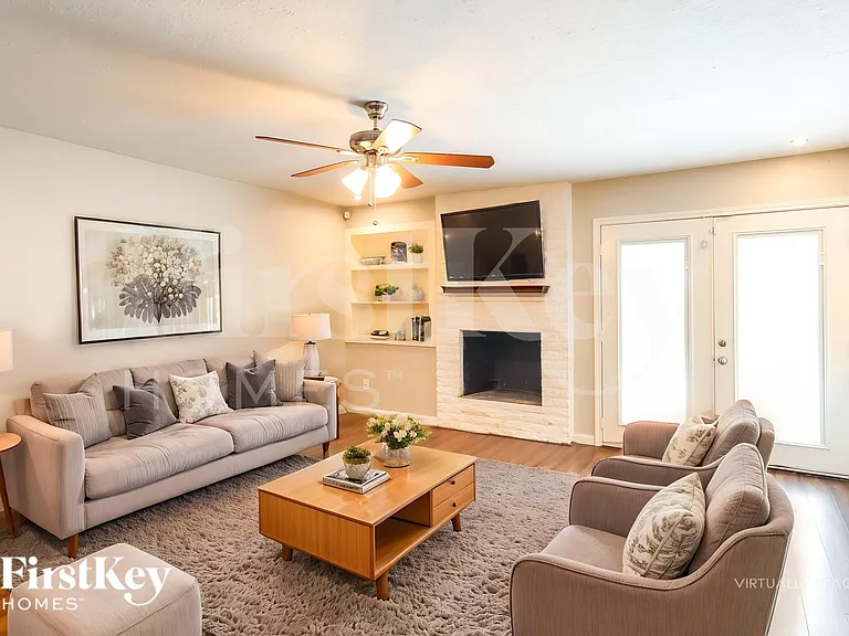 21407 Park Downe Ln — Photo 3