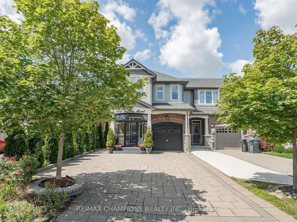 114 Tundra Rd, Caledon, ON L7C 4A6