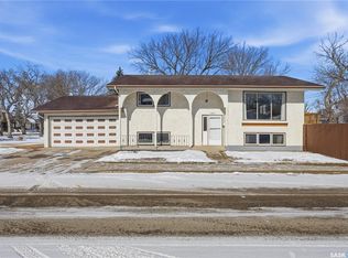 180 Saskatchewan STREET W, Moose Jaw, SK S6H 6L8