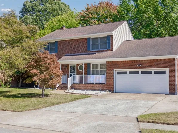 13 Phyllis Ln, Hampton, VA 23666