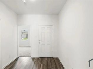 1834 Sandlin Dr, Forney, TX 75126