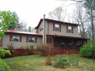 641 Pioneer Ridge Dr, Clarkesville, GA 30523