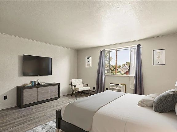 5th image of 306 E 18th St APT 14