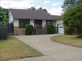 1st image of 9041 Royal Crown Dr
