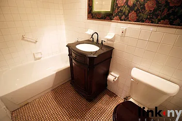 Rented by Link NY Realty