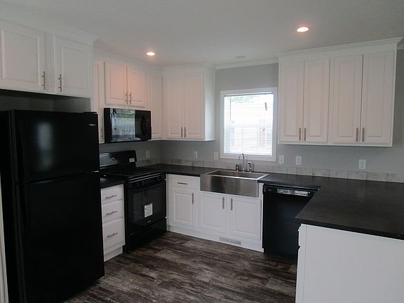 2nd image of 1250 Paree St #84