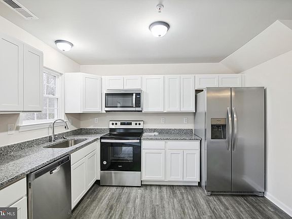 5th image of 10584 Klamath Rd
