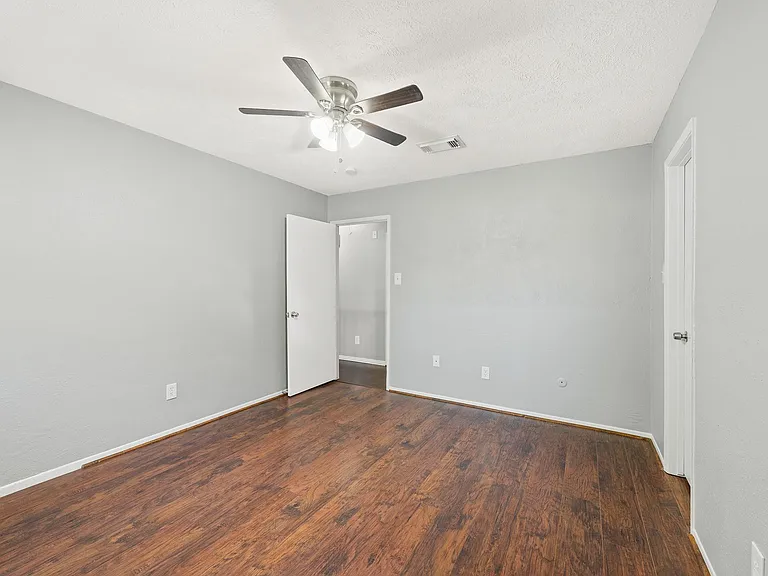 1363 Westgreen Blvd — Photo 16