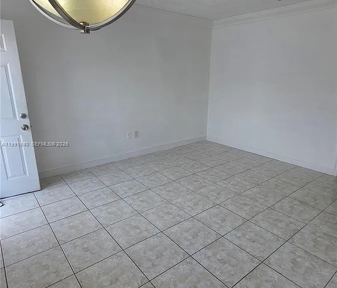 2114 Biarritz Dr #2 — Photo 8