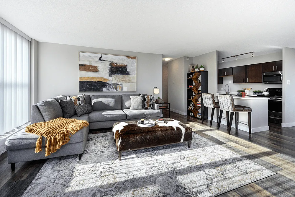The Bryn - 5600 N Sheridan Rd — Photo 3