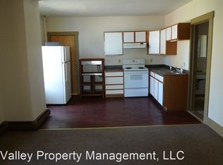 24 State St #3657949, Windsor, VT 05089