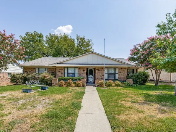 2420 Pinehurst Ln, Mesquite, TX 75150