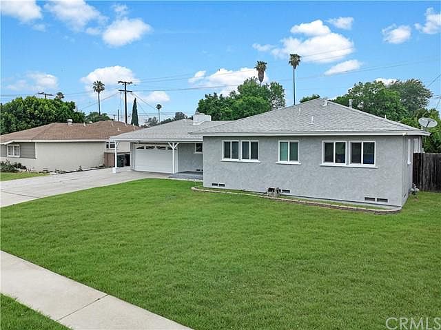 1st image of 2618 Saint Elmo Dr