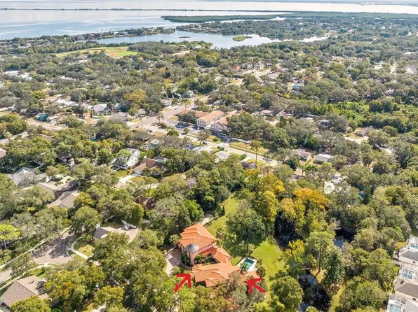 125 Park St, Safety Harbor, FL 34695