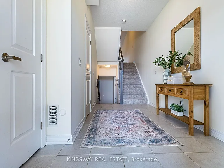 279 Skinner Rd N #2 — Photo 3