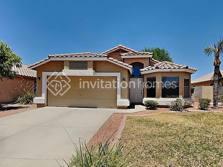 9832 E Olla Ave — Photo 1