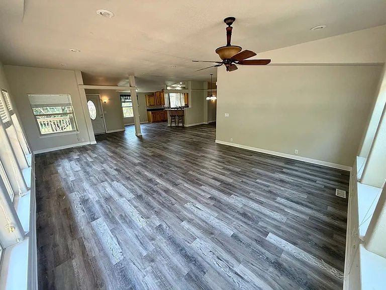 20324 Clearwater Dr — Photo 14