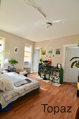 Rented by Rental Solutions Inc | media 3