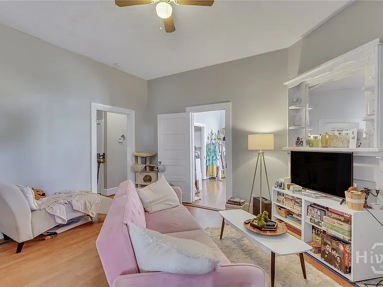 218 W Anderson St #LOWER — Photo 13