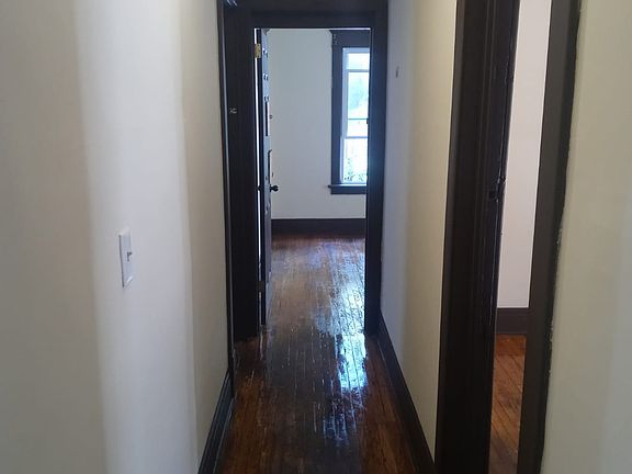 5th image of 156 Lisbon Ave Floor 2