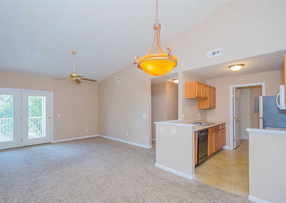 1st image of 4220-10 Nolin Ct
