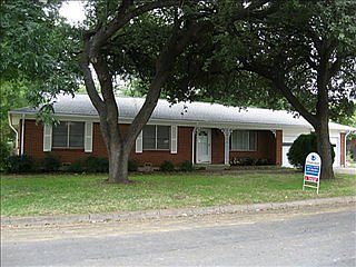 2nd image of 7812 Mary Frances Ln