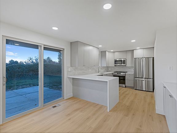Kitchen and dining area