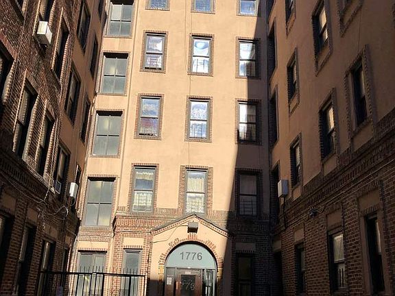 3rd image of 1776 Bedford Ave APT B15